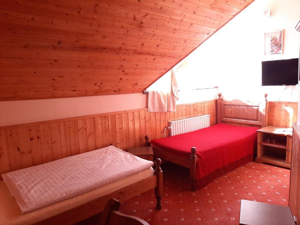 Garni Hotel Asas*** Мост Экстерьер фото