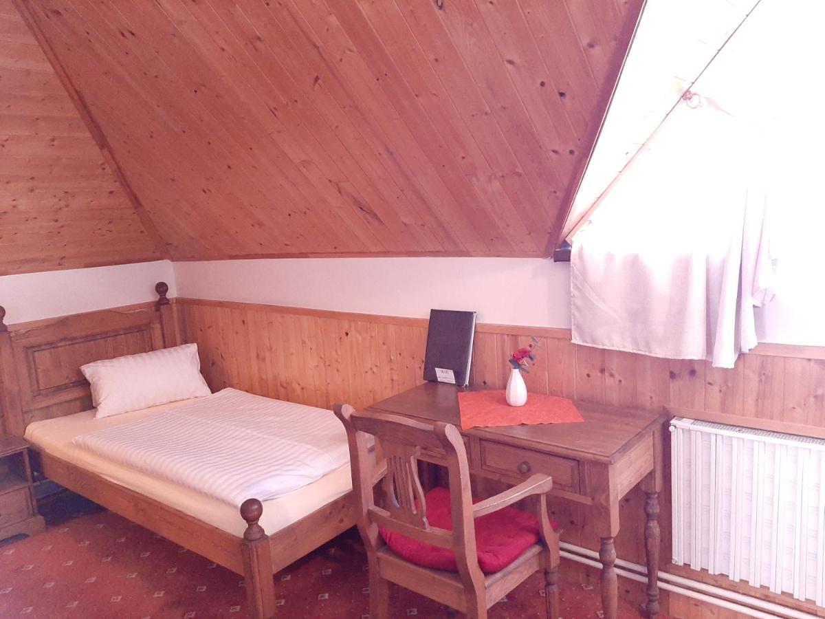 Garni Hotel Asas*** Мост Экстерьер фото